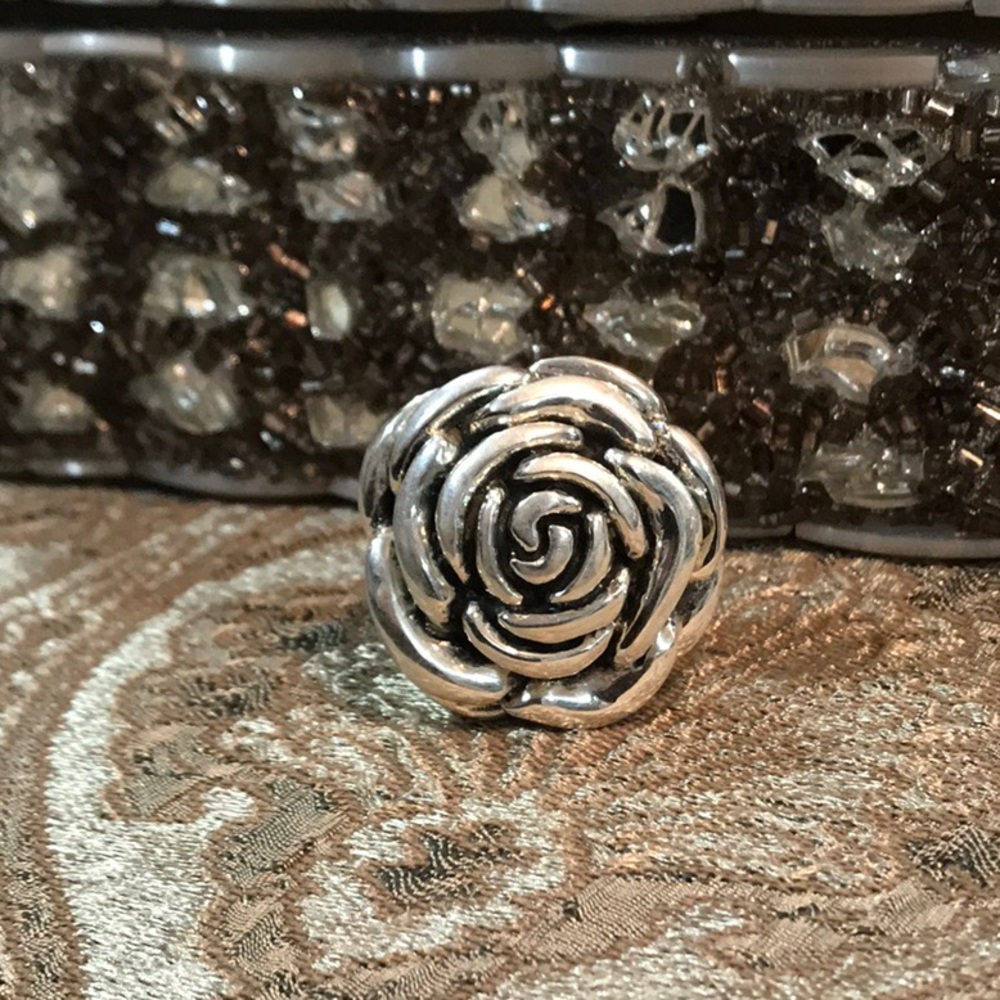 Sterling silver rose ring